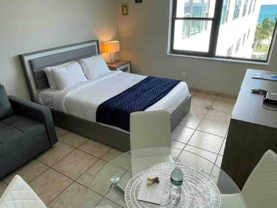 Apartamento Chic Ocean Front Studio! Miami Beach Exterior foto