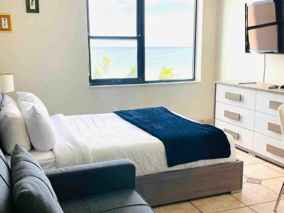 Apartamento Chic Ocean Front Studio! Miami Beach Exterior foto